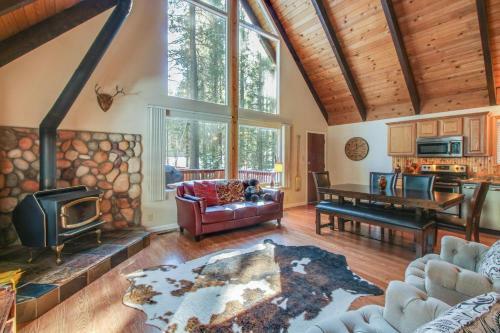 Charming Tahoe Chalet