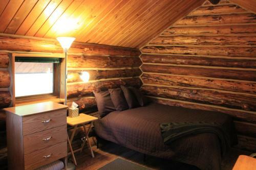 Meandering Moose Cabins