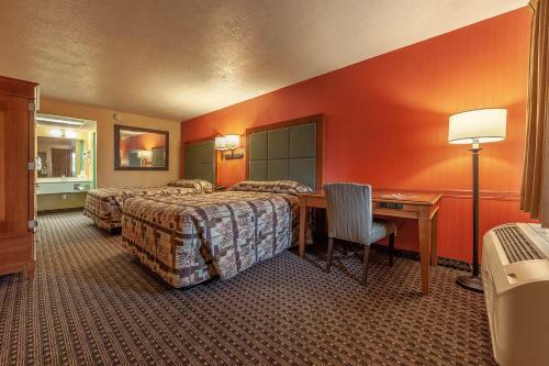 Hotel Taos Valley Lodge