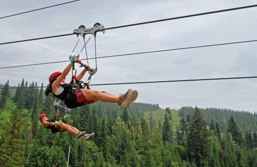 Hotel Schweitzer Mountain Resort White Pine Lodge