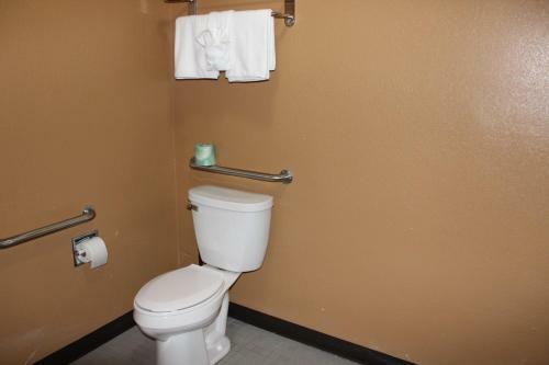 Motel Asteria Inn And Suites