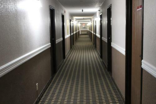 Motel Asteria Inn And Suites