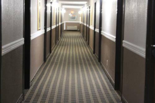 Motel Asteria Inn And Suites
