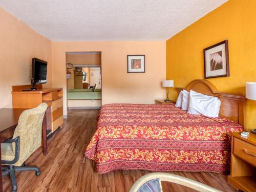 Motel American Atlanta Inn And Suites