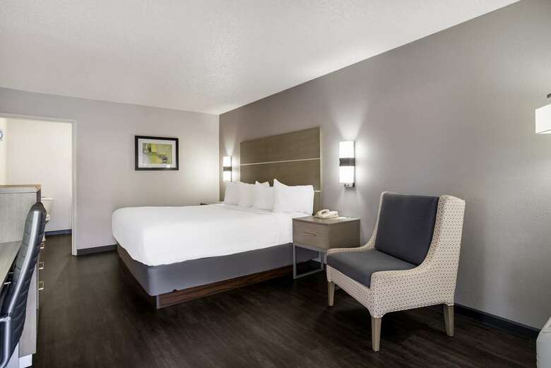 Surestay Hotel By Best Western Grants