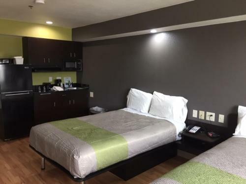 Hotel Burleson