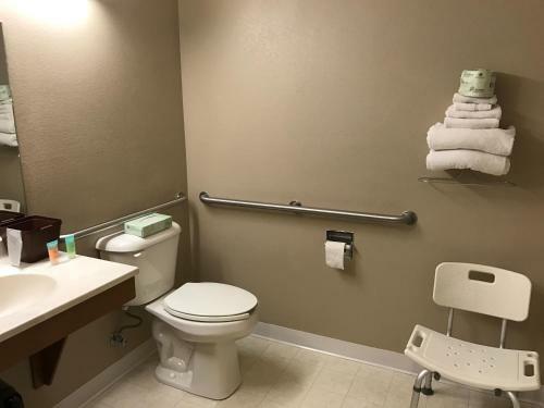 Motel Quincy Inn & Suites