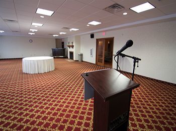Hotel Town & Country Inn And Suites
