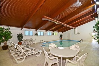 Hotel Americas Best Value Inn Camelot