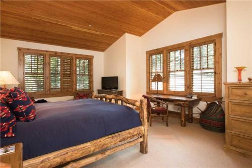 Granite Ridge Homestead 3091 Home