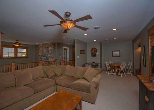Deep Breath Four-bedroom Holiday Home