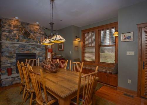 Deep Breath Four-bedroom Holiday Home