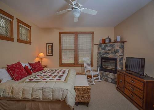 Deep Breath Four-bedroom Holiday Home