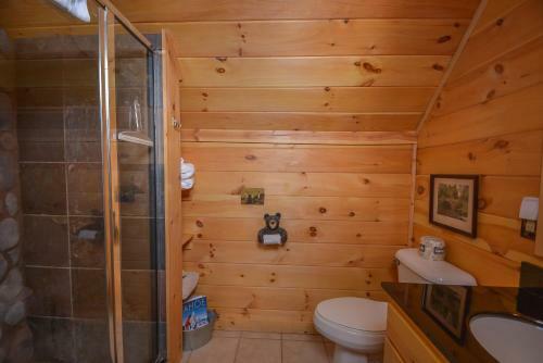 The Mountain Airy Three-bedroom Holiday Home