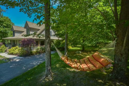 Memory Lane Four-bedroom Holiday Home