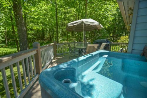 Memory Lane Four-bedroom Holiday Home