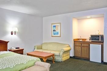 Days Inn & Suites Heritage Hotel