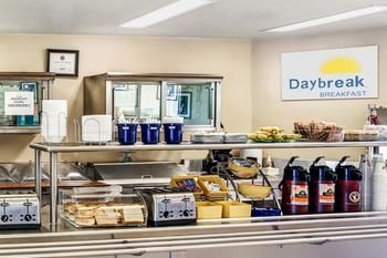 Days Inn & Suites Heritage Hotel