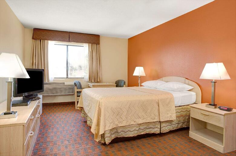 Hotel Days Inn Woodland