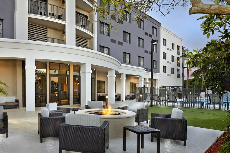 Hotel Courtyard By Marriott Stuart