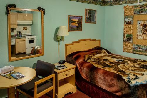 Hotel Elk Run Inn