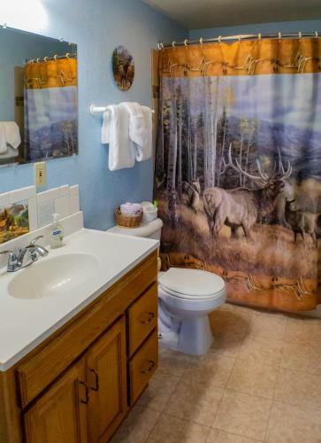 Hotel Elk Run Inn