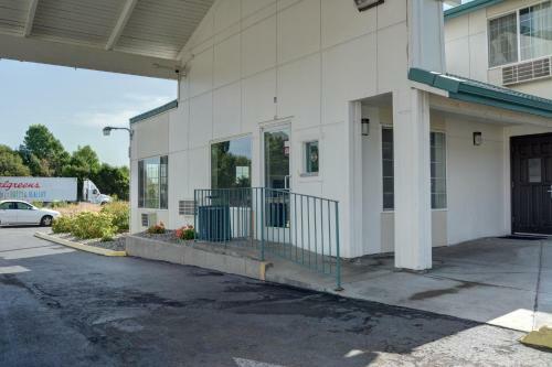 Motel 6 The Dalles