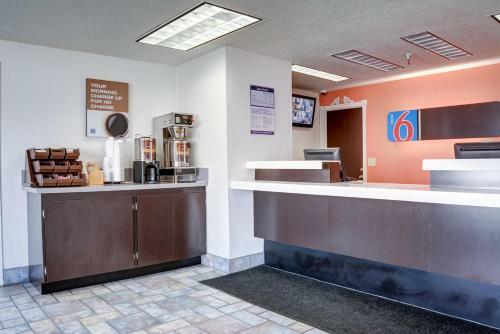 Motel 6 The Dalles