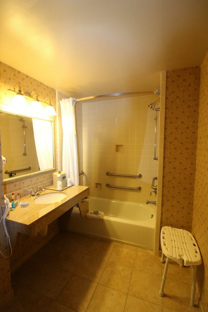Hotel Wingate By Wyndham Lagrange