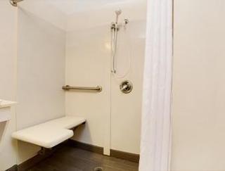 Hotel Wingate By Wyndham Raleigh Durham / Airport