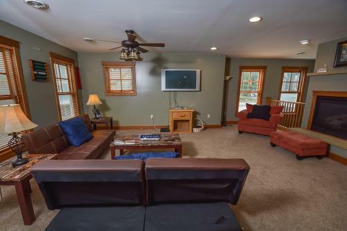 Just Relax Four-bedroom Holiday Home