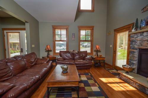 Just Relax Four-bedroom Holiday Home