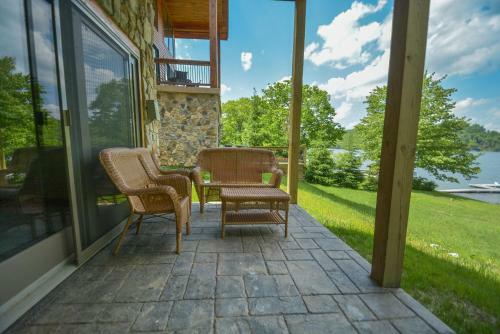 Morningside Lodge Four-bedroom Holiday Home