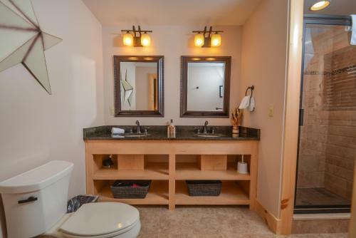 Morningside Lodge Four-bedroom Holiday Home