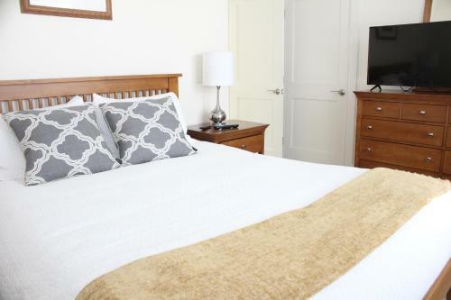 Owl's Nest Resort