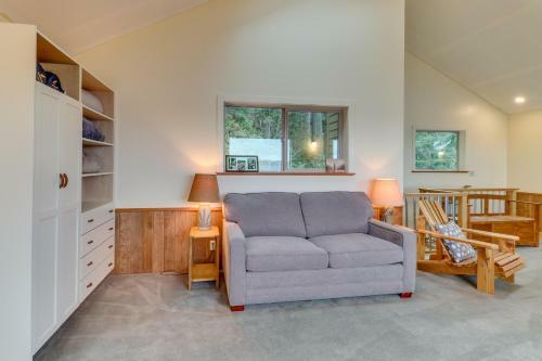 The Cabin At Oak Bay