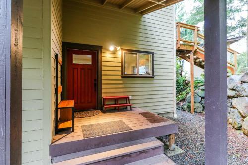 The Cabin At Oak Bay