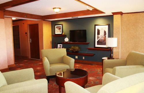 Auburn Place Hotel & Suites Cape Girardeau