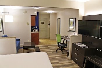 Holiday Inn Express Hotel & Suites Cape Girardeau I-55