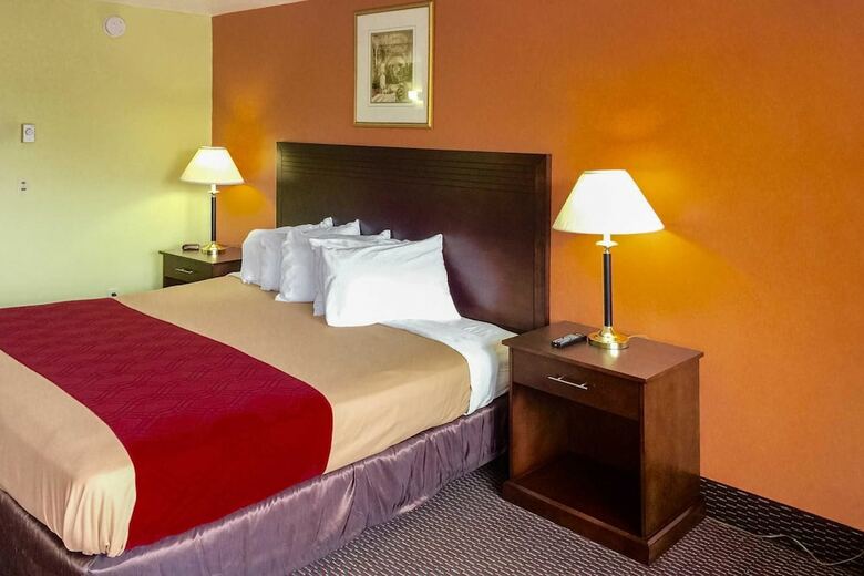 Hotel Rodeway Inn Willamette River