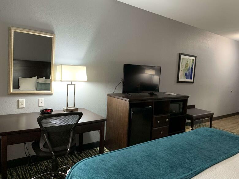 Best Western Plus Olive Branch Hotel & Suites