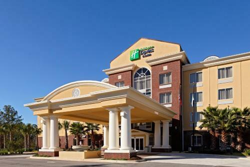 Holiday Inn Express Hotel & Suites Crestview South I-10