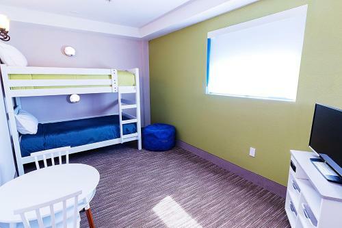 Holiday Inn Express Hotel & Suites Crestview South I-10