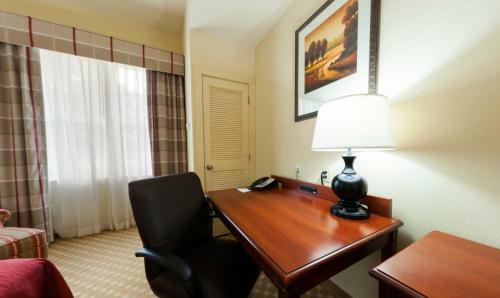 Hotel Country Inn & Suites Crestview