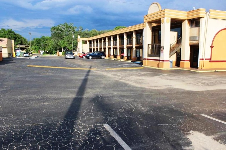 Motel Days Inn West Busch Gardens