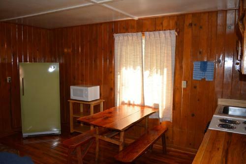 Lodge Whispering Pines Resort