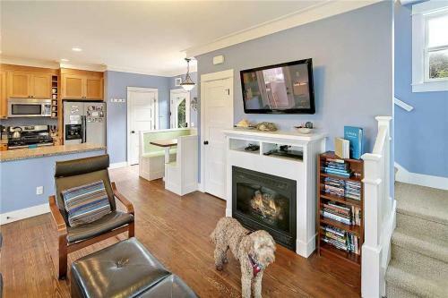 Ruff Seas Two-bedroom Home