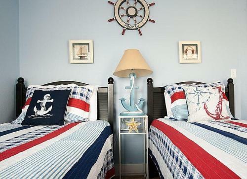 Ocean Shadow Five-bedroom Home