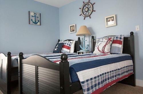 Ocean Shadow Five-bedroom Home