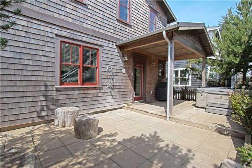Windswept Four-bedroom Home